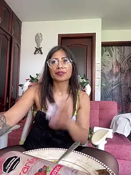 Jade_Zephyra: απευθείας συνομιλία ΧΧΧ