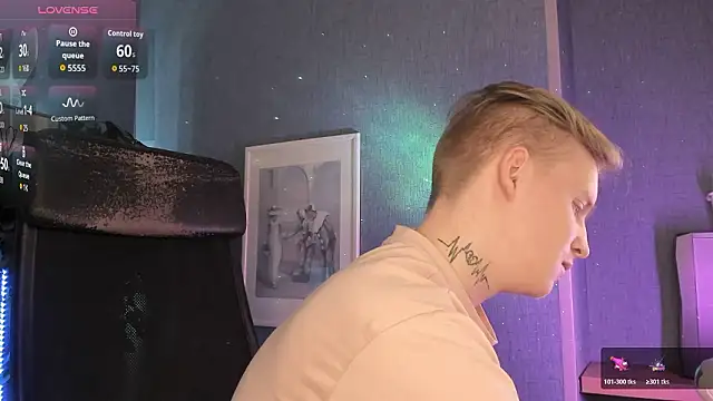 Živý XXX chat AlexxSweet