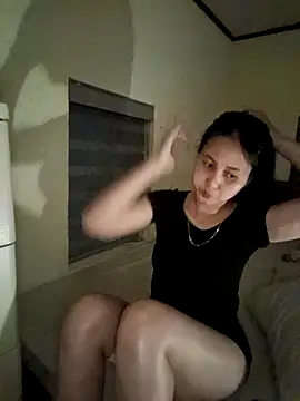 Jun-Mzzz Webcam Show