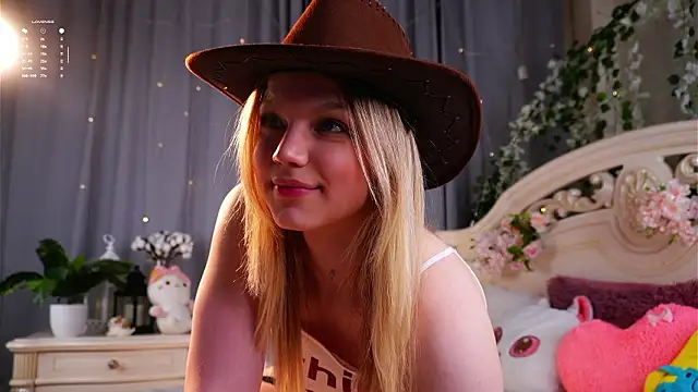 EdlinAlliston Adlı Modelin Canlı XXX Sohbeti