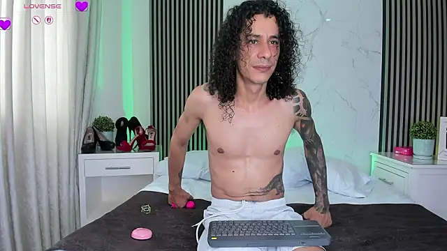 JackAndRosse_のライブXXXチャット