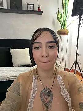 Czat XXX na żywo – EmmyEvans1