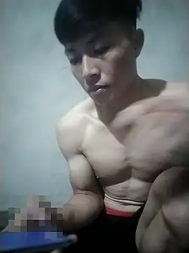 Pokazy przed kamerką – BigShot-Boy