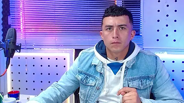 Godofcumxxx লাইভ XXX চ্যাট