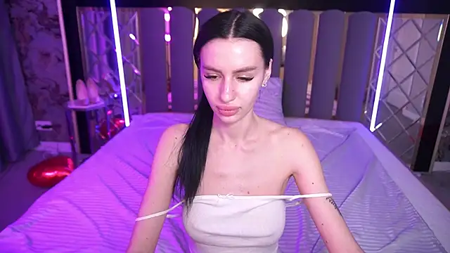 Snow_WhiteeeX's Live XXX Chat