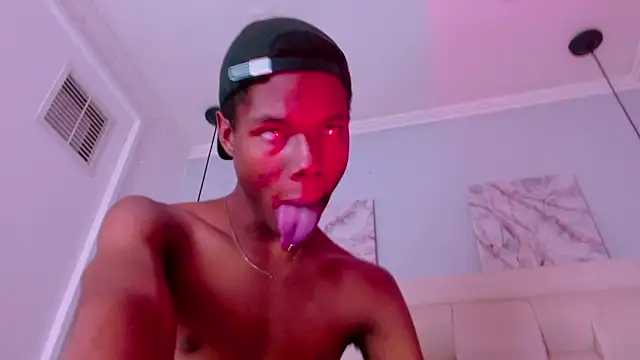 Santiago_Ortiz_ Webcamshow