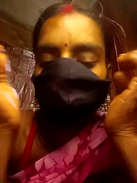 BlackCoupel Adlı Modelin Canlı XXX Sohbeti