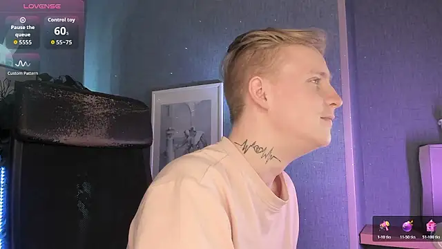 Chat XXX en directo de AlexxSweet