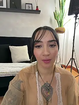 Czat XXX na żywo – EmmyEvans1