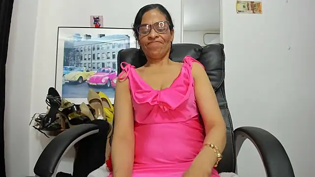 Aries_Mature Webcam Show