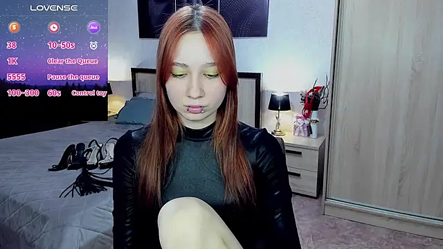 AdrianWild's Live XXX Chat