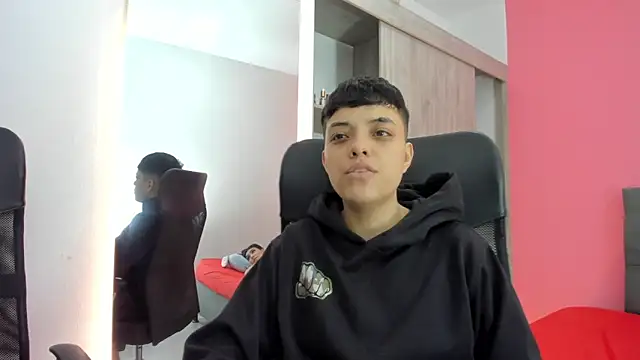 ariloe_quintero Chat XXX in diretta