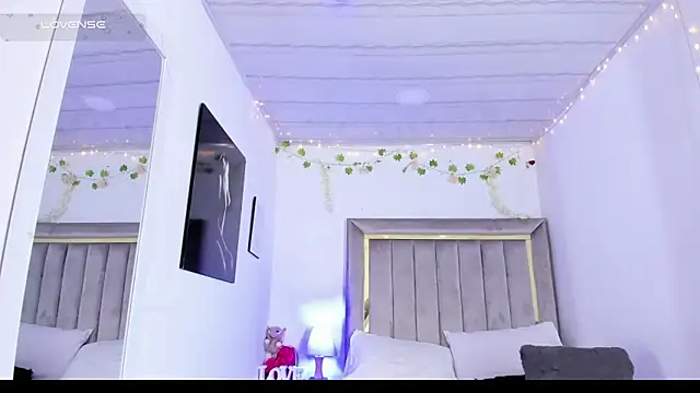 ScarlettVell Live XXX-chat