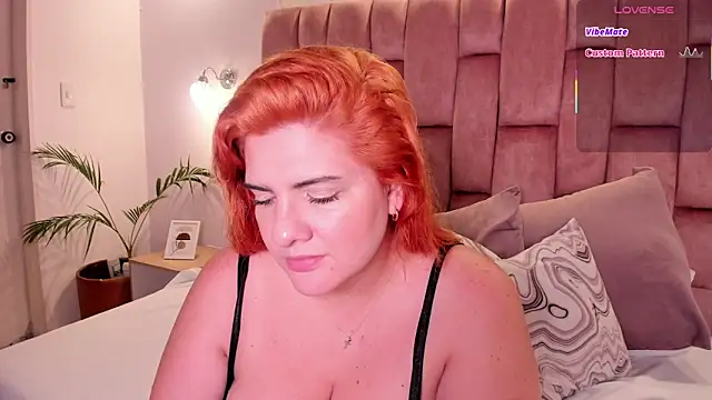 anabelle_clark Show in webcam