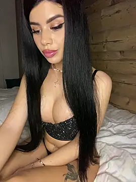 Ameliablack_1 élő XXX-chatje