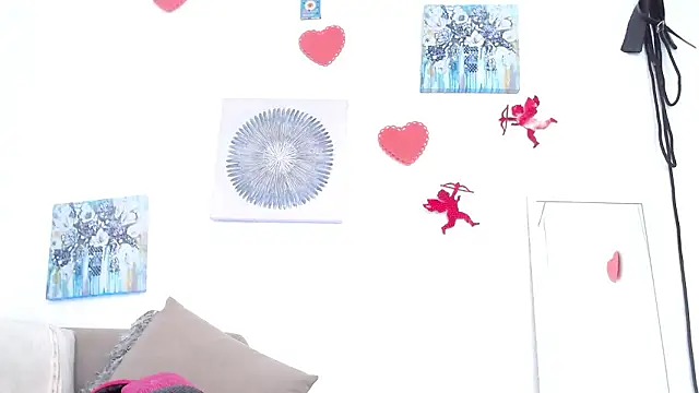 CarolineAikos Chat XXX in diretta