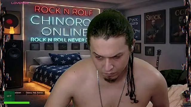 chino_roz Chat XXX live