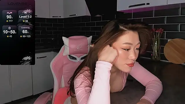 ShaiyaMinn3 live XXX chat