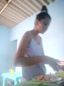 Show de yennifer777 na webcam