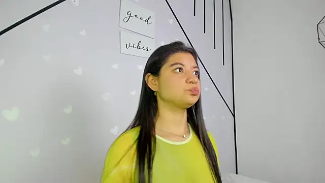 DahliaCielo: онлайн-секс-чат