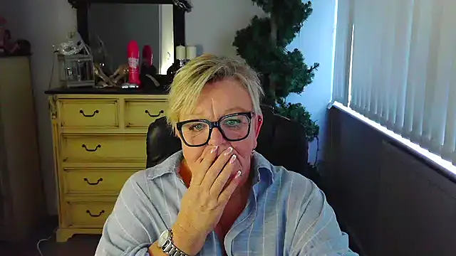 Chat XXX ao vivo de BridgetBlueEyes