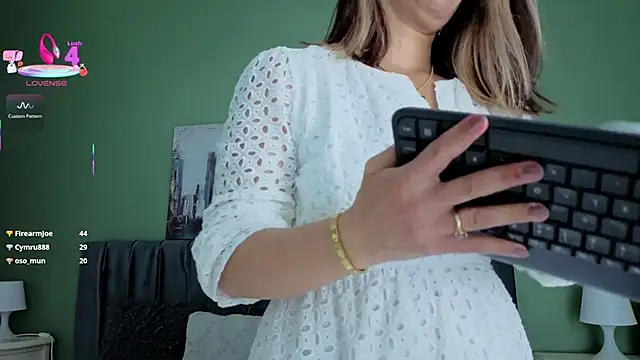 scarlett_moore – Naživo XXX chat