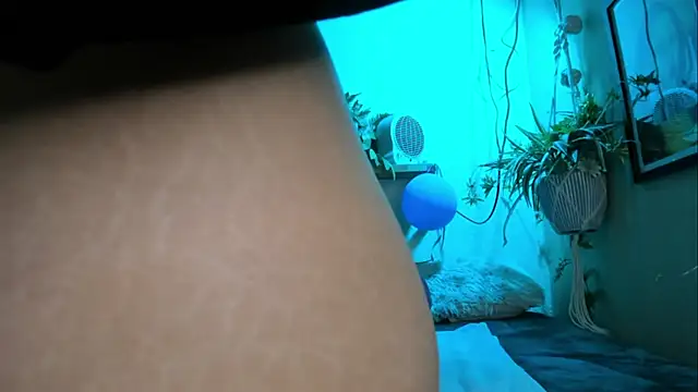 MiaaRose 即時 XXX 聊天