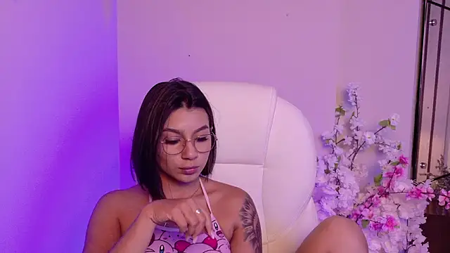 AlyssaRay 现场XXX聊天