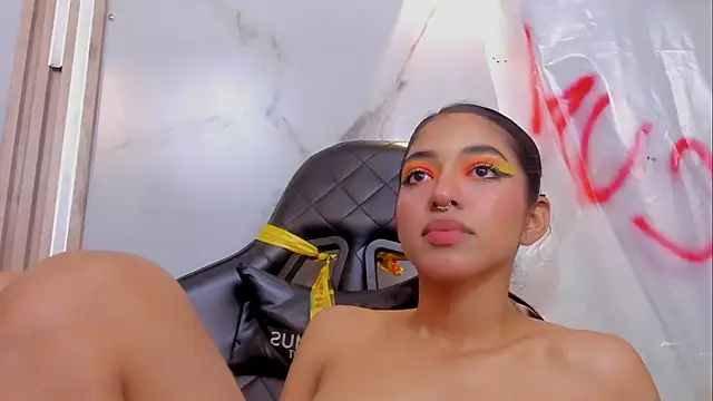 Aron_and_molly 即時 XXX 聊天