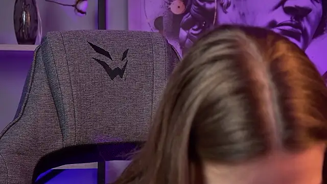 Sweet_Emilya 라이브 XXX 채팅