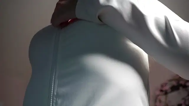 Онлайн чат XXX SunnivaCovil