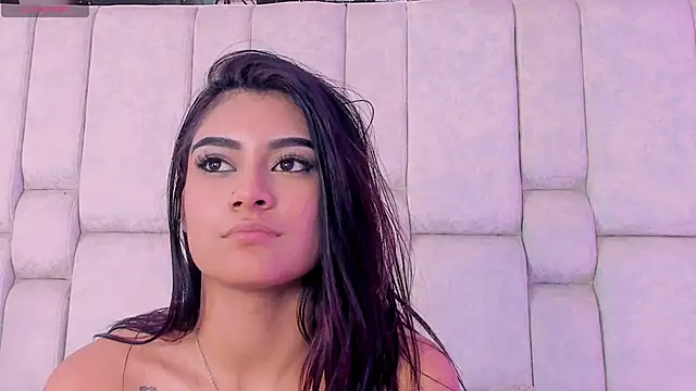 XXX chat uživo modela KatherineRuiz_