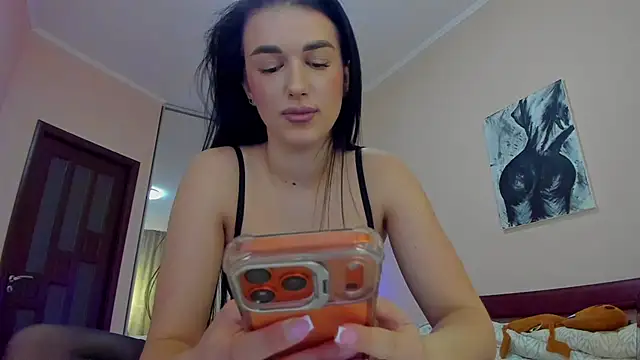 ErikaYoungs: онлайн-секс-чат