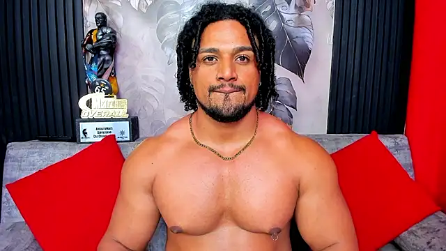 MikeEstevessのウェブカメラショー