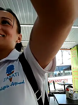 sussana-naughty66 élő XXX-chatje