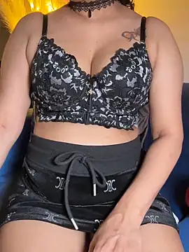 Chat +18 de Squirt_Queen_X ao vivo