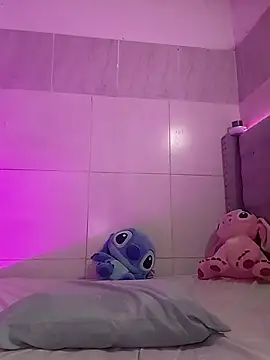 Hairy_ptt Chat XXX in diretta