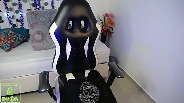 NathaliaSweet_11's Live XXX Chat