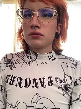 Chatroom XXX en direct de Alice_Hecate