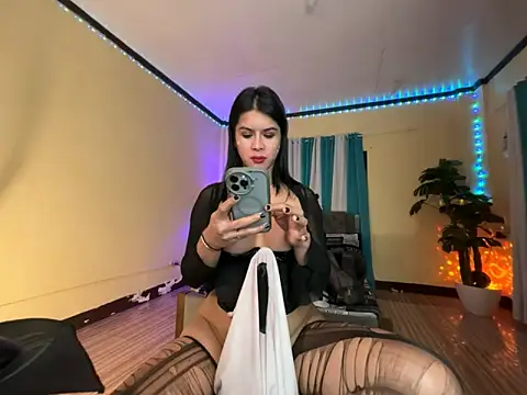 โชว์เว็บแคมของ SEDUCTRESSxBIGCOCK