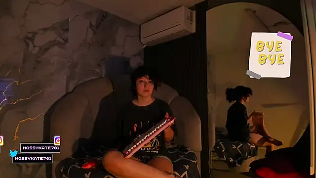 Katemoss70 现场XXX聊天