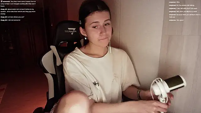 KristinaScott's Live XXX Chat