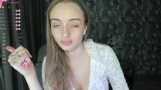 A_delina Live XXX Chat