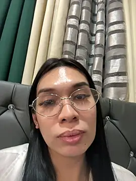 XXX chat uživo modela Marin_Kitagawaxxx