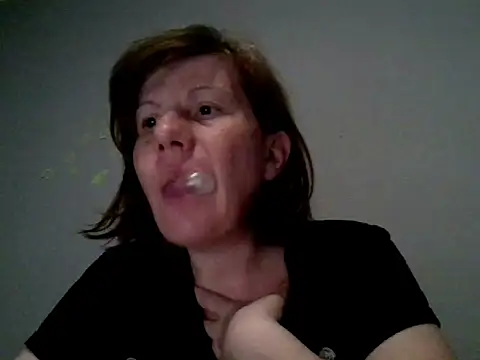 alicexox0 – webcam-show