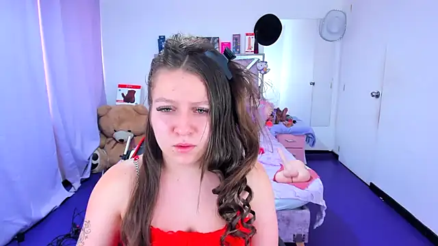 Luna_Analya – Live XXX-chat