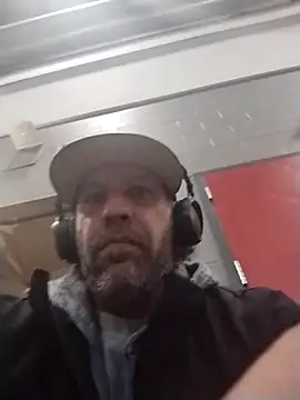 AceticPinscher's Live XXX Chat