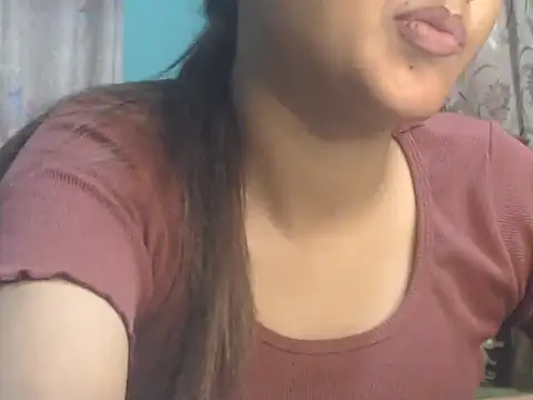 NancyRuvi Chat XXX live