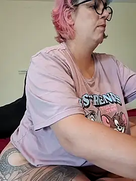 Escarlate4you_ Chat XXX in diretta