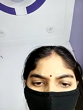 Czat XXX na żywo – Curvy_Kavya